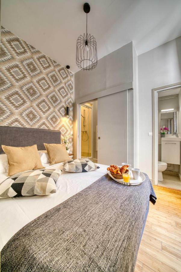 A Detruire 10 - Ne Pas Utiliser Apartment Paris Luaran gambar
